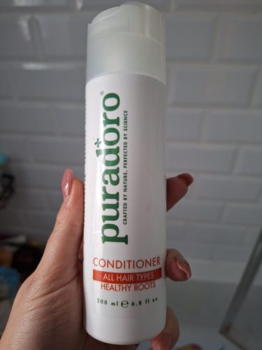 Conditioner for All Hair Types – Moisturises, Softens and Protects Hair 200ml photo review